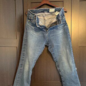 AG Mari Mid-Rise Slim Straight Jeans - Size 32